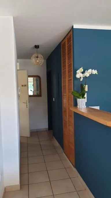 Blue**** Vue Exceptionnelle Sur Le Rhone Apartment Tain-l'Hermitage