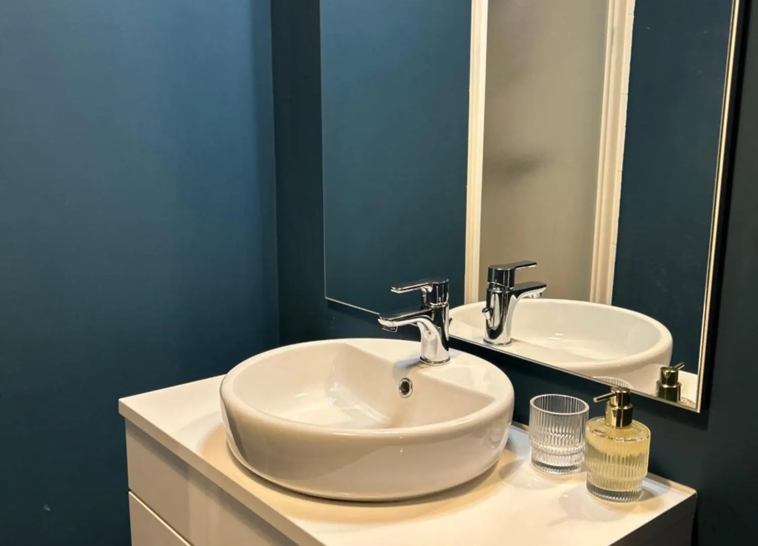 Blue**** Vue Exceptionnelle Sur Le Rhone Apartment Tain-l'Hermitage France